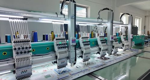 巾幗巧手織就幸福路 特克斯縣小產(chǎn)業(yè)托起婦女家門口的增收夢(mèng)